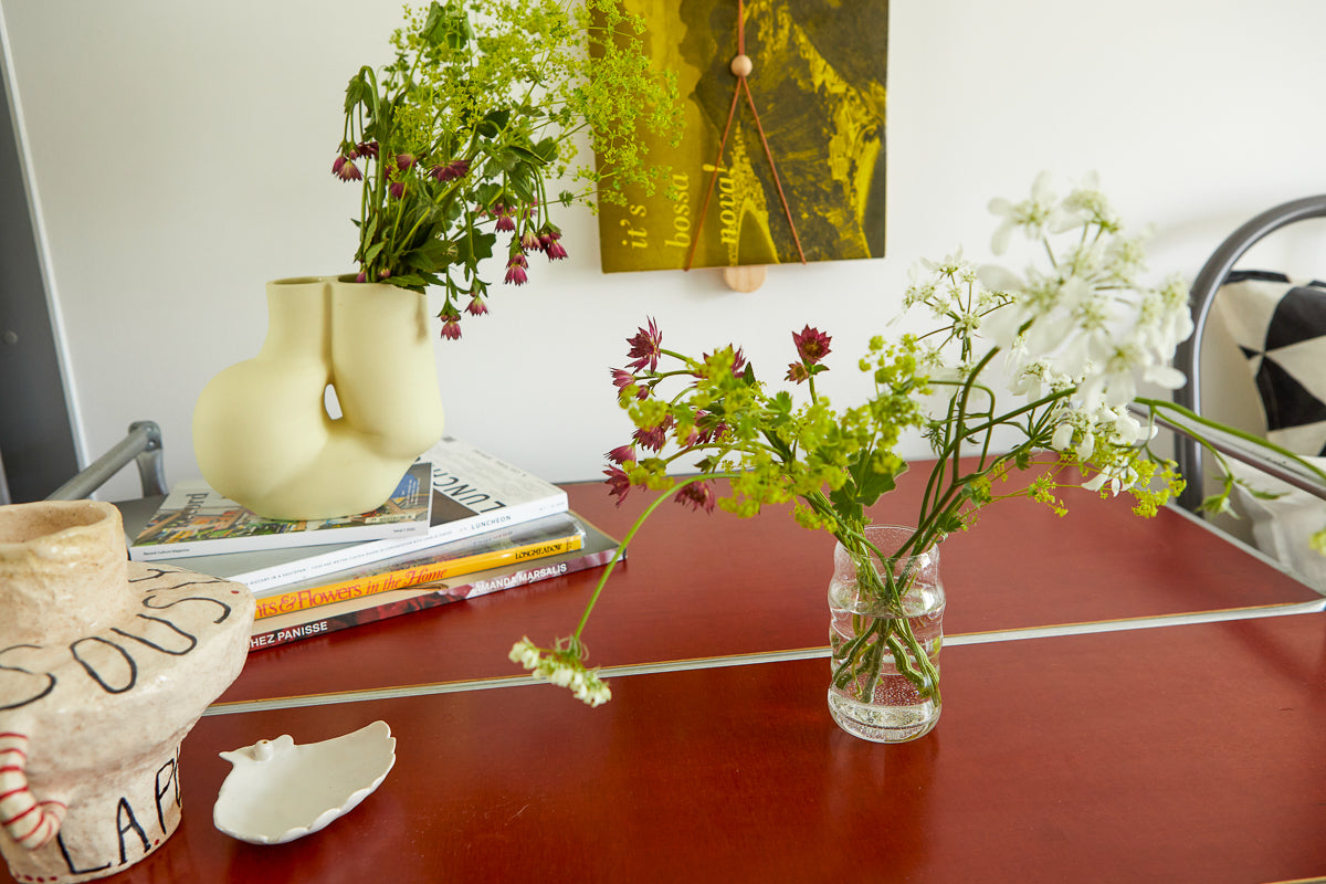 How to Make Cut Flowers Last Longer