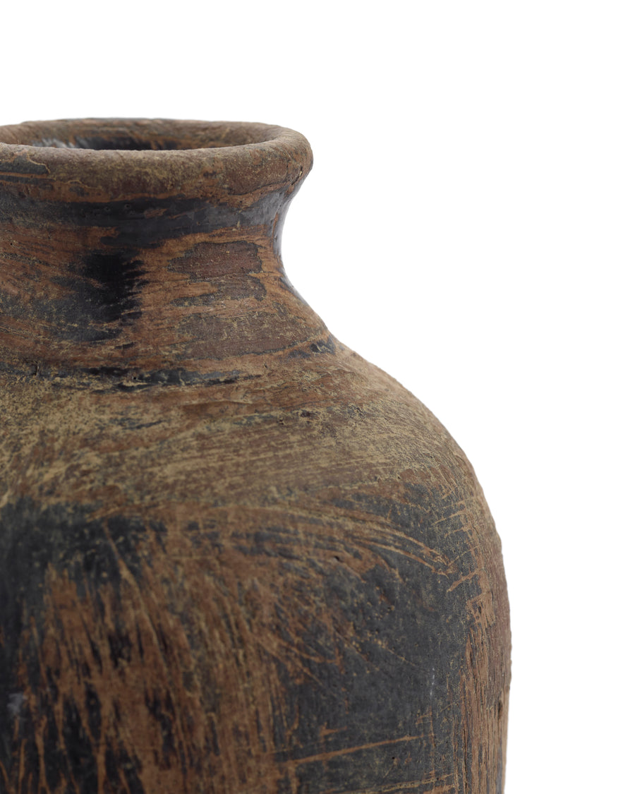 Vase 06 - Terracotta Black